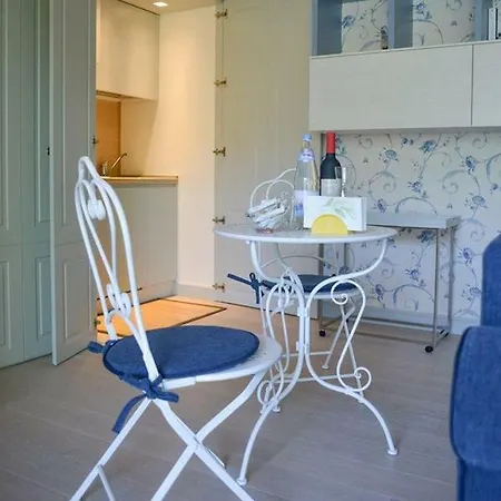 Апартаменты Delle Edere Lake View Brienno