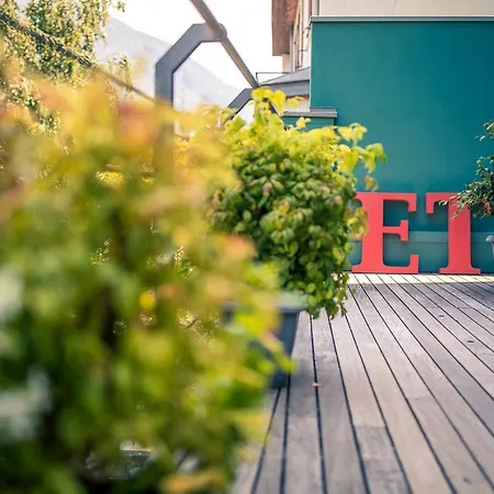 Delle Edere Lake View Апартаменты Brienno